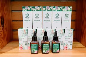 Gia công serum trị mụn